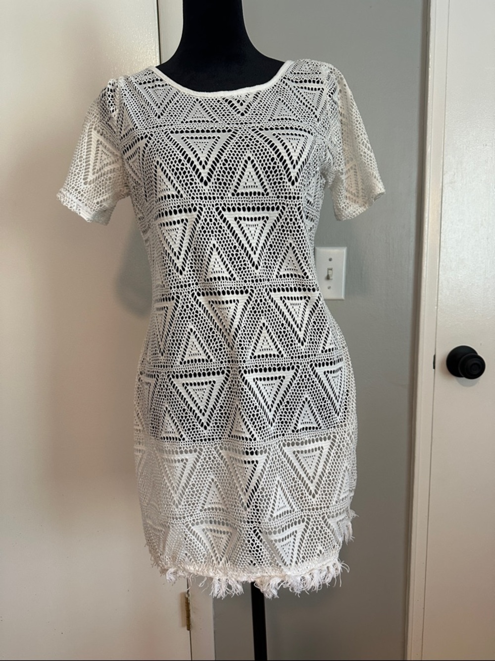 Xhilaration White Crochet Triangle Fringe Beach Coverup